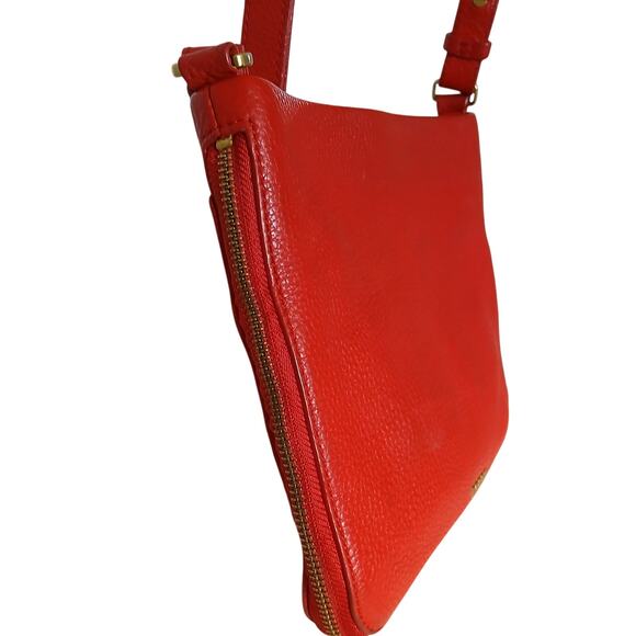 Fossil Pebbled Leather Expandable Crossbody Bag- Red - Picture 3 of 15